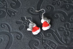 Boucles d'oreilles Bonnet rouge