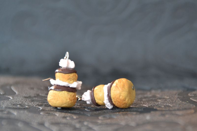 Boucles d'oreilles Religieuse
