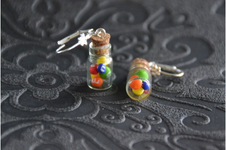 Boucles d'oreilles Petites billes de chocolat.