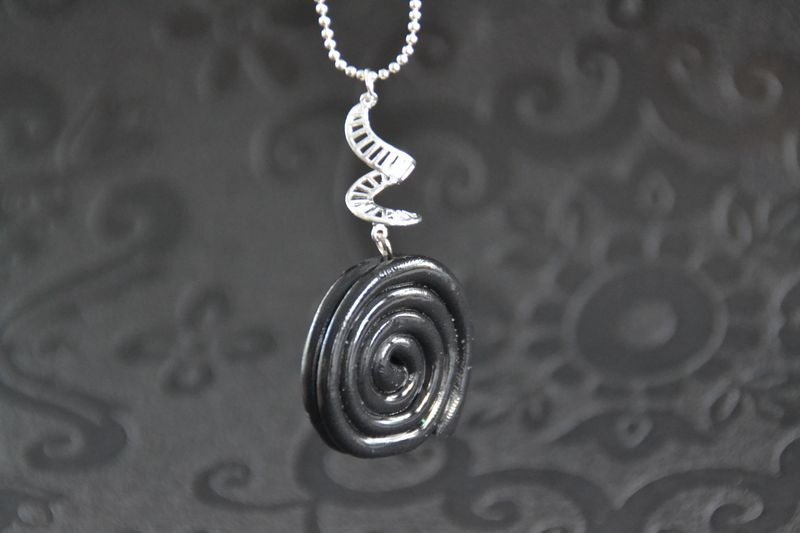 Collier Réglisse