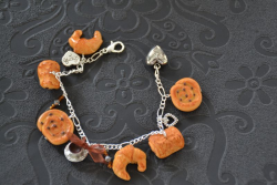 Bracelet Croissants, pains au chocolat et pains aux raisins