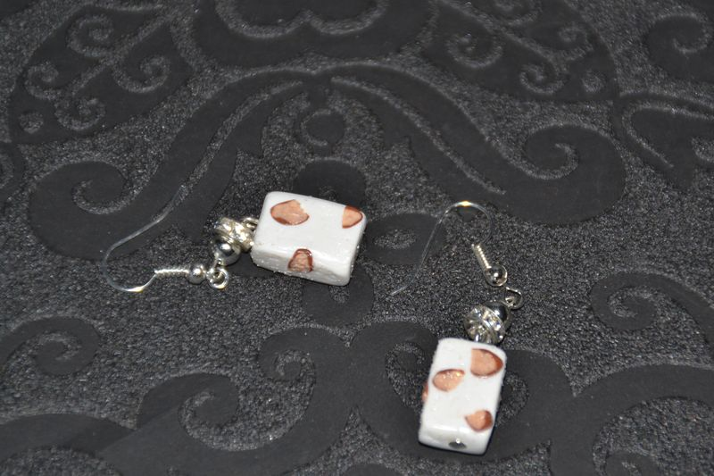 Boucles d'oreilles Nougat aux amandes