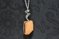 Collier Biscuit au chocolat