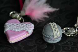 Porte-clés Macaron avec dentelle