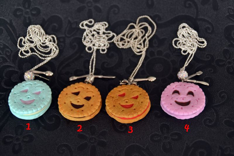 Collier Les Biscuits Fourrés
