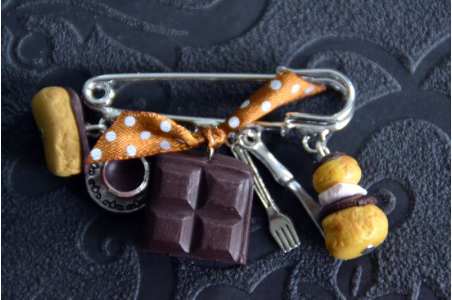 Broche Eclair, chocolat, religieuse