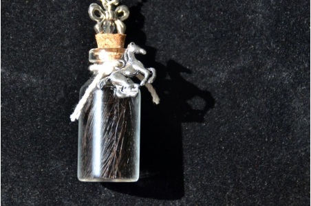 Collier Avec les Crins de votre cheval