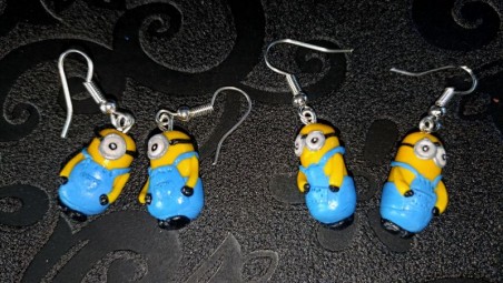 Boucles d'oreilles Minions