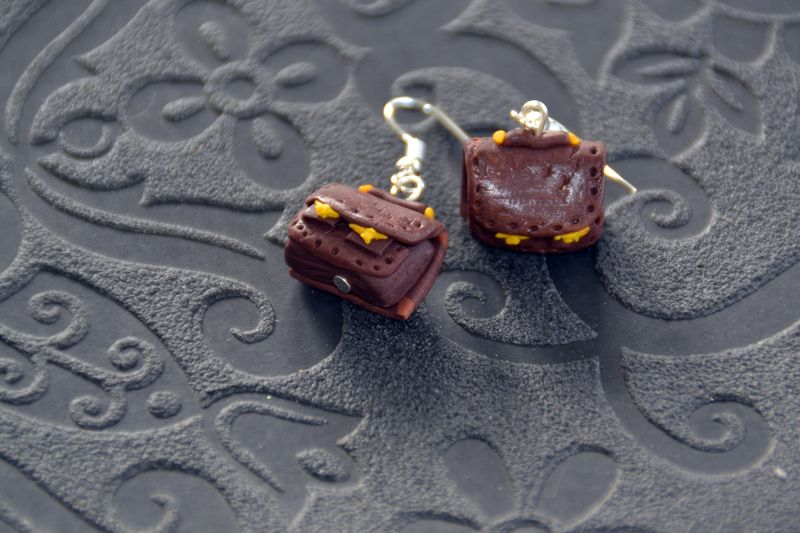 Boucles d'oreilles Cartable