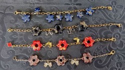 Bracelets Pampilles Dorées Tendance et Scintillants